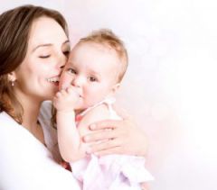 Kissing a little girl in a dream
