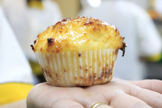 تفسير حلم توزيع الحلوى