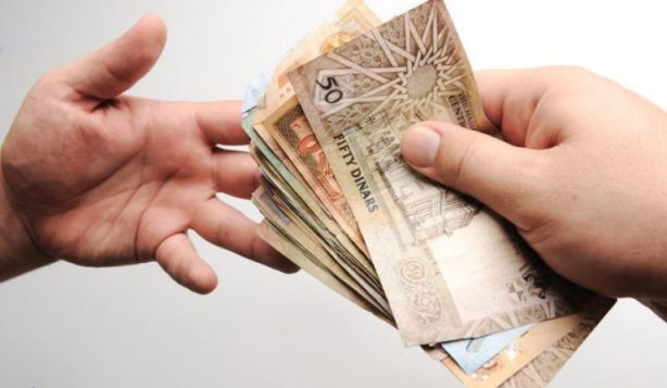 تفسير حلم أخذ المال من شخص معروف