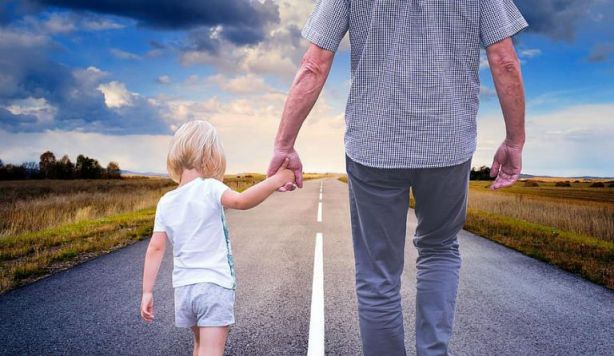 تفسير ذهاب الحي مع الميت