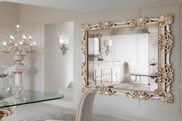 المرايا في المنام