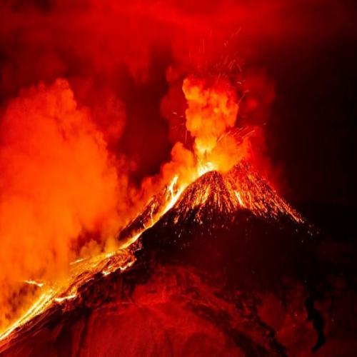 Tafsiri ya ndoto kuhusu volkano