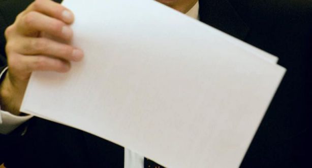 تفسير حلم أخذ الورق في المنام