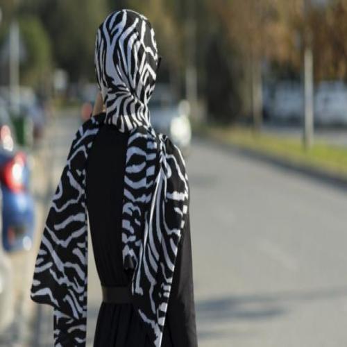 Одинокая женщина мечтает выйти на улицу без абайи – толкование снов онлайн