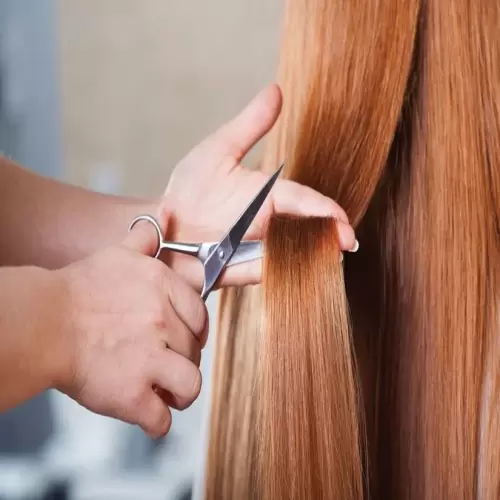 Ngimpi babagan ngethok rambut kanggo wong wadon siji - interpretasi impen online