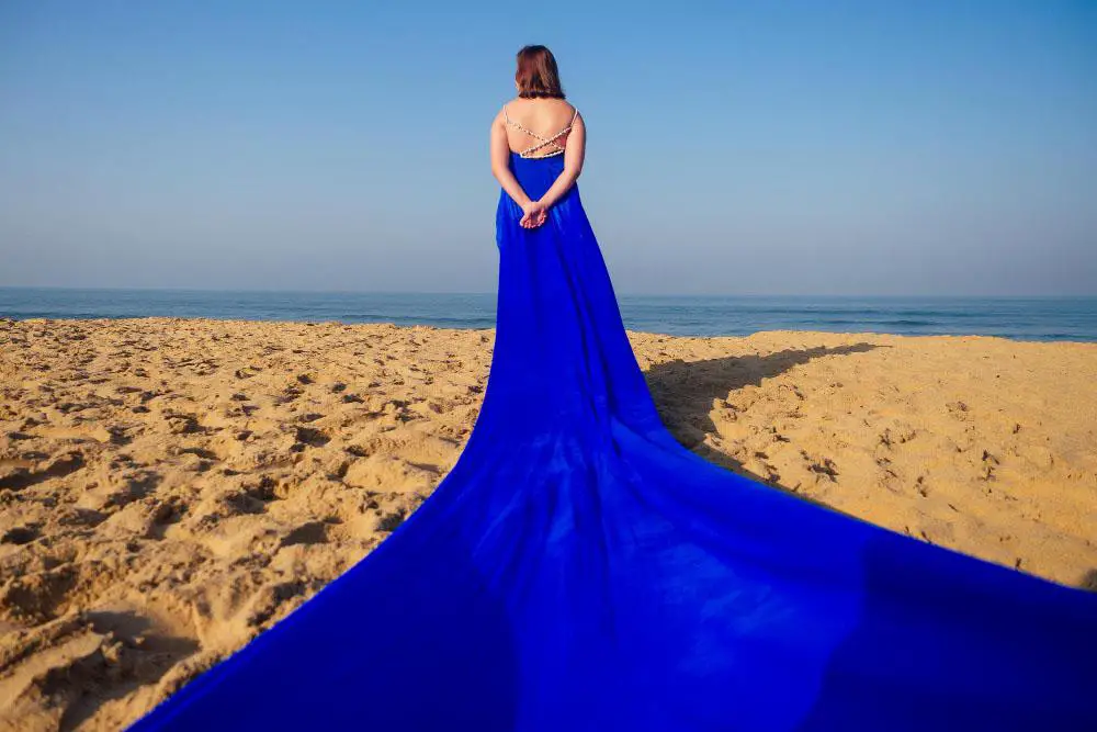 blue dress - تفسير الاحلام اون لاين