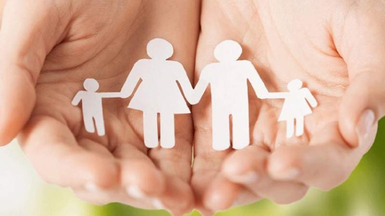 الحب و العلاقات الأسرية