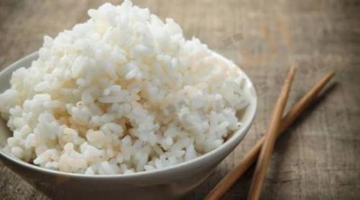 ابن سیرین کے چاول کھانے کے خواب کی تعبیر کیا ہے؟