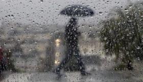 Tolkning av att se regn i en dröm för ensamstående kvinnor av Ibn Sirin