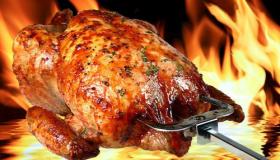 Leer meer over de interpretatie van een droom over het koken van kip volgens Ibn Sirin