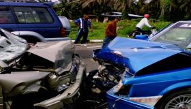 การตีความอุบัติเหตุทางรถยนต์ในฝันสำหรับนักวิชาการอาวุโสคืออะไร?