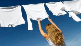 Lær fortolkningen af ​​at se vasketøj i en drøm af Ibn Sirin