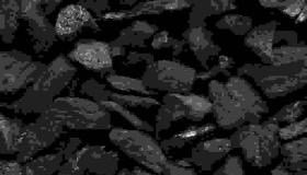 Interpretatie van het zien van steenkool in een droom door Ibn Sirin