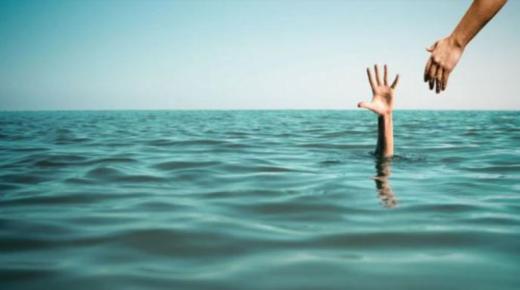 ما هو تفسير حلم الغرق في البحر في المنام لابن سيرين؟