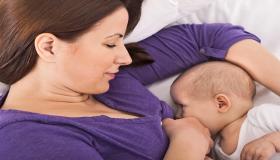 تفسير خروج الحليب من الثدي للحامل في المنام لابن سيرين