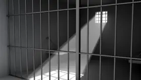 इब्न सिरिनका अनुसार जेलबाट भाग्ने सपनाको व्याख्या