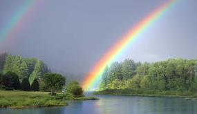 Interpretatie van een droom over een regenboog volgens Ibn Sirin