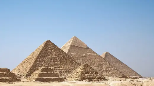 इब्न सिरिन द्वारा एक सपने में एक मिस्र के व्यक्ति को देखने की व्याख्या के बारे में जानें