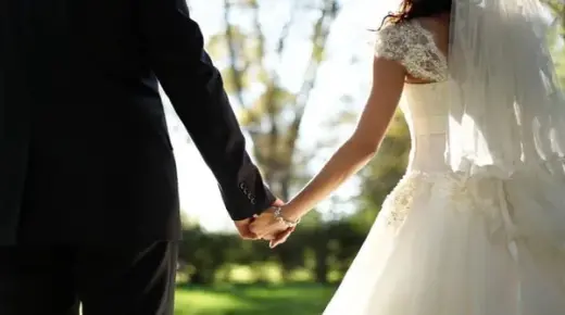 Ո՞րն է երազի մեկնաբանությունը այն մասին, որ ամուսինս ամուսնանում է իմ նախորդի հետ, ըստ Իբն Սիրինի: