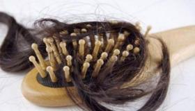 ما هو تفسير رؤية سقوط الشعر بالمنام لابن سيرين؟